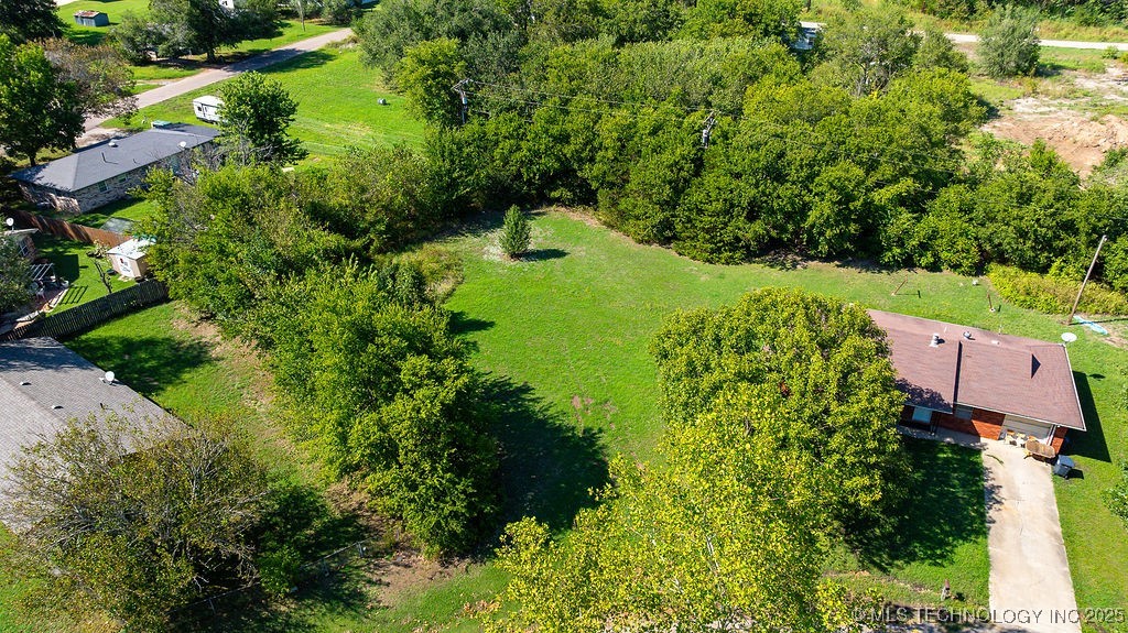 Lincoln Drive Property Photo 3