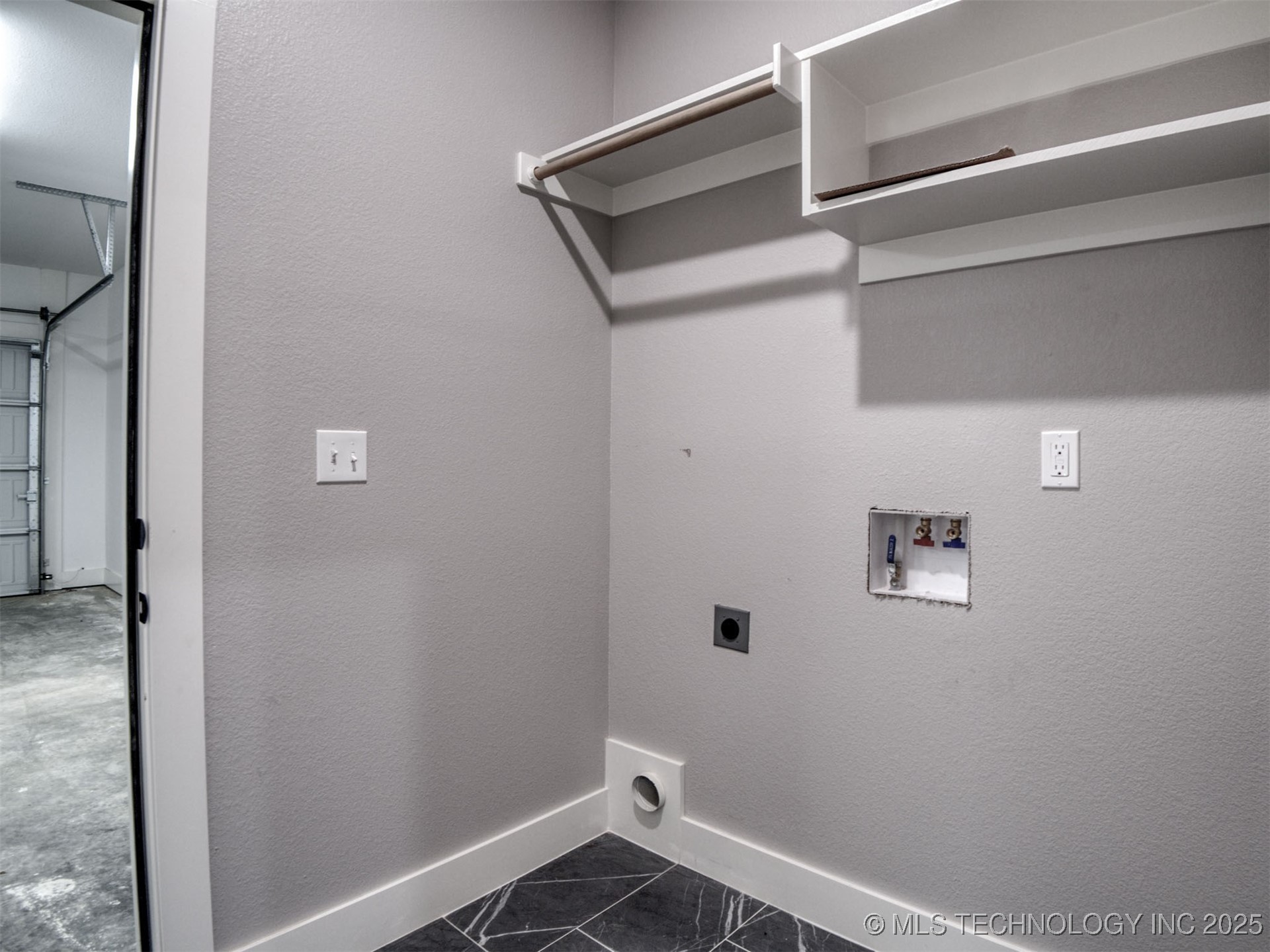 1190 Wild Indigo Circle Property Photo 35