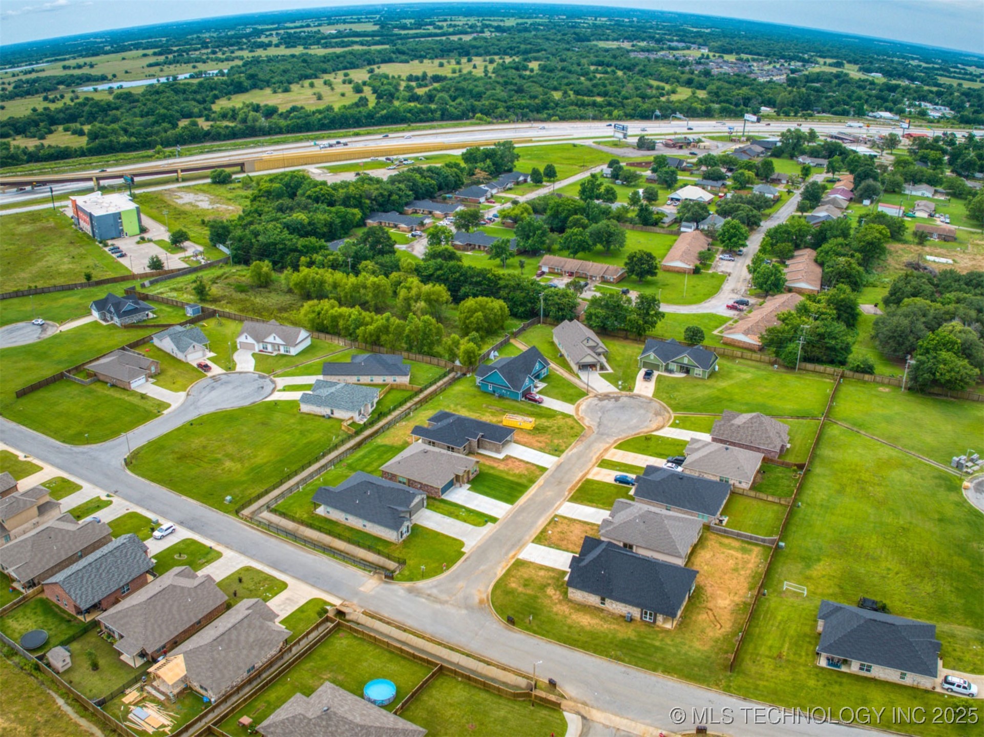 1197 Wild Indigo Circle Property Photo 16
