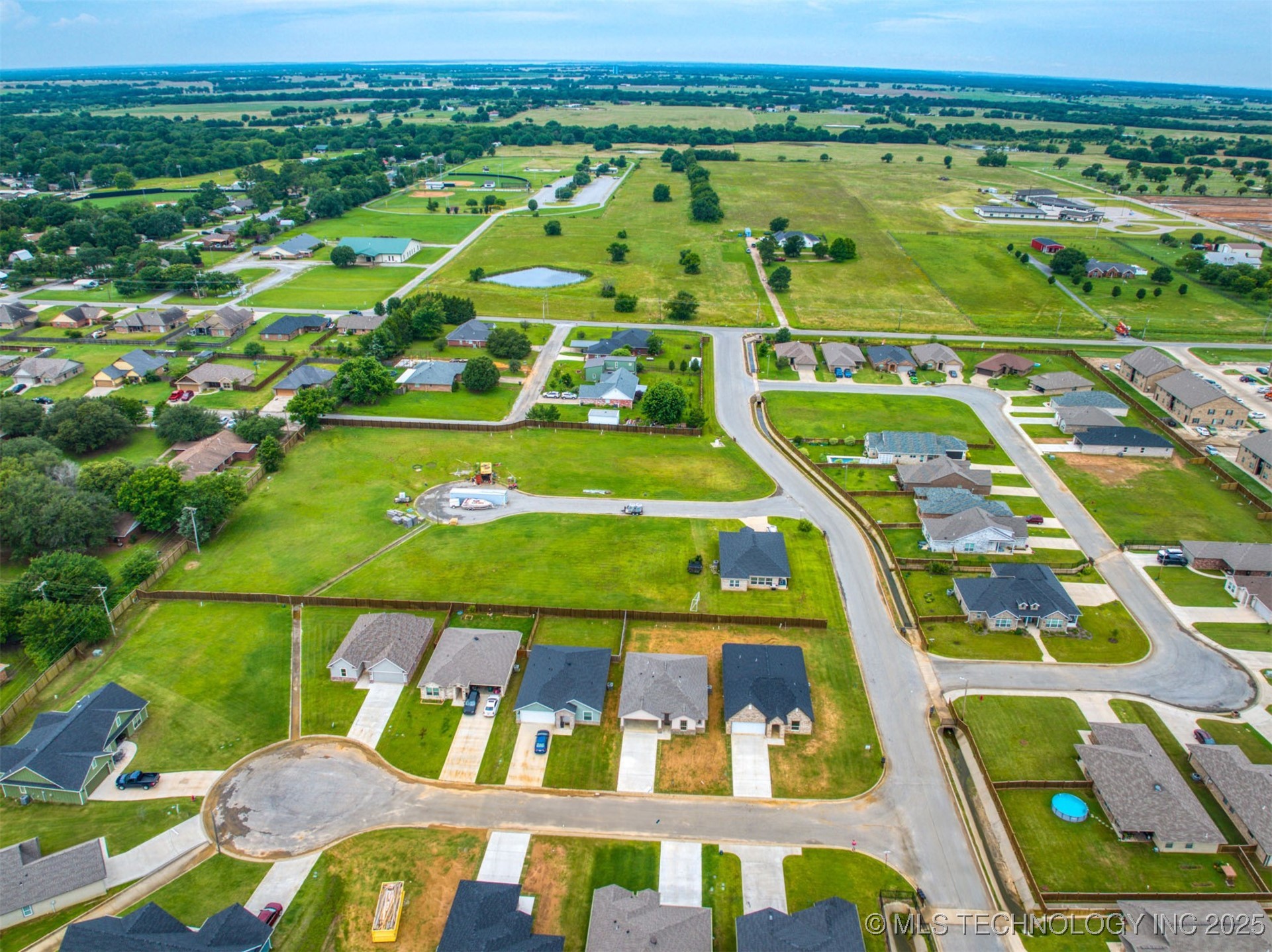 1197 Wild Indigo Circle Property Photo 18