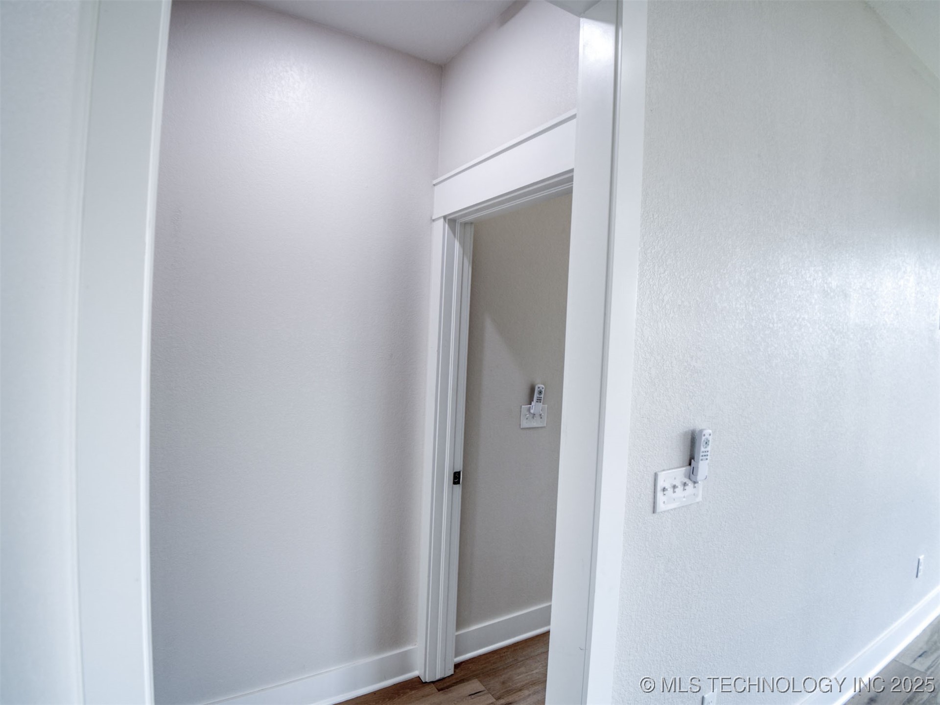 1197 Wild Indigo Circle Property Photo 43