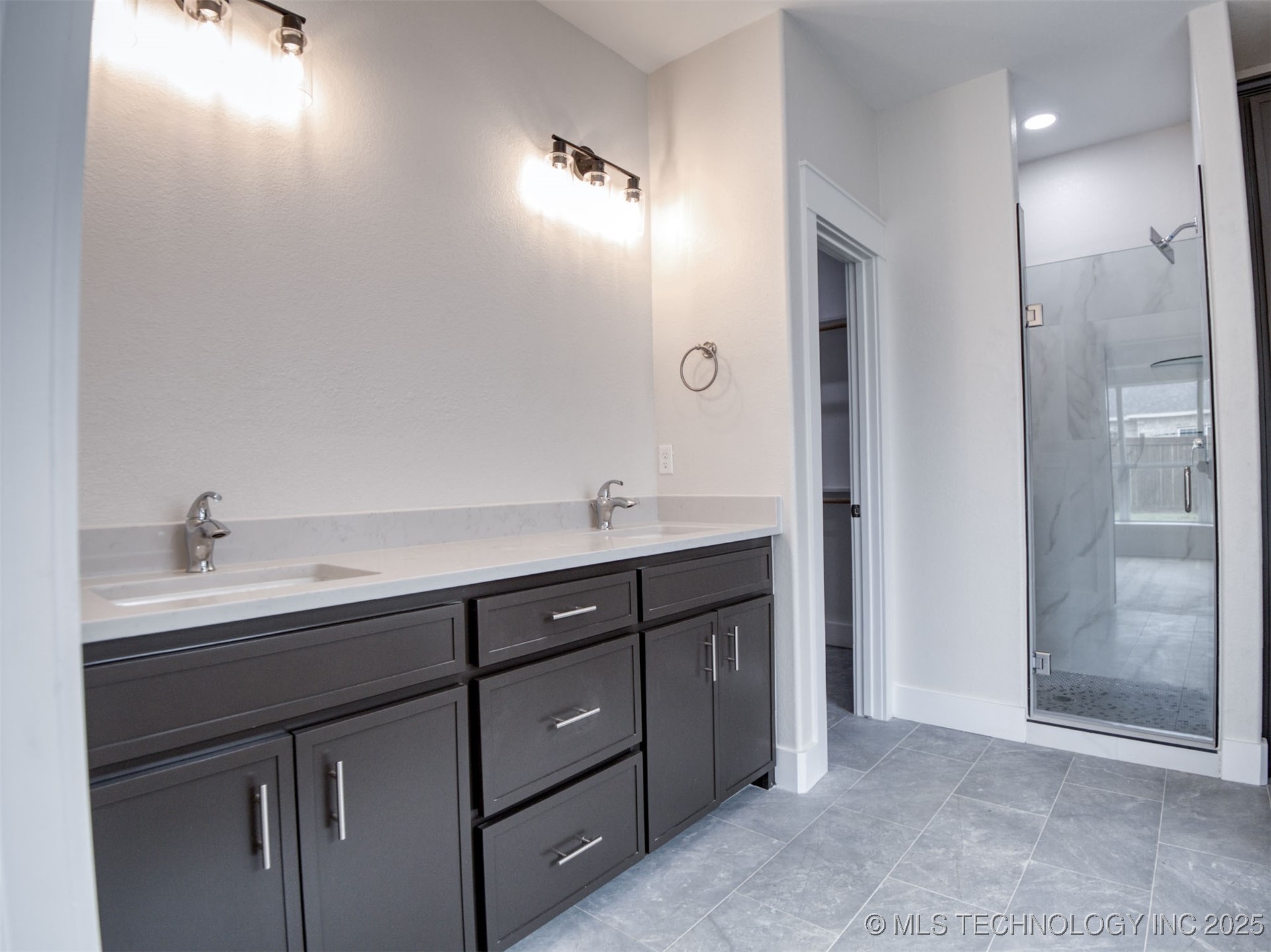 1197 Wild Indigo Circle Property Photo 48