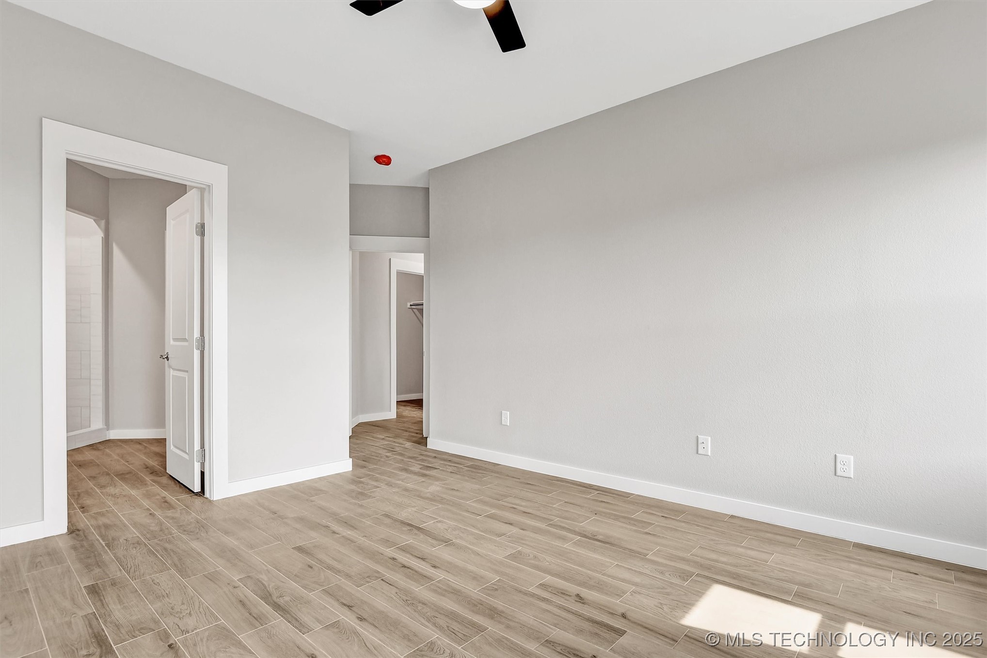 1181 Wild Indigo Circle Property Photo 25