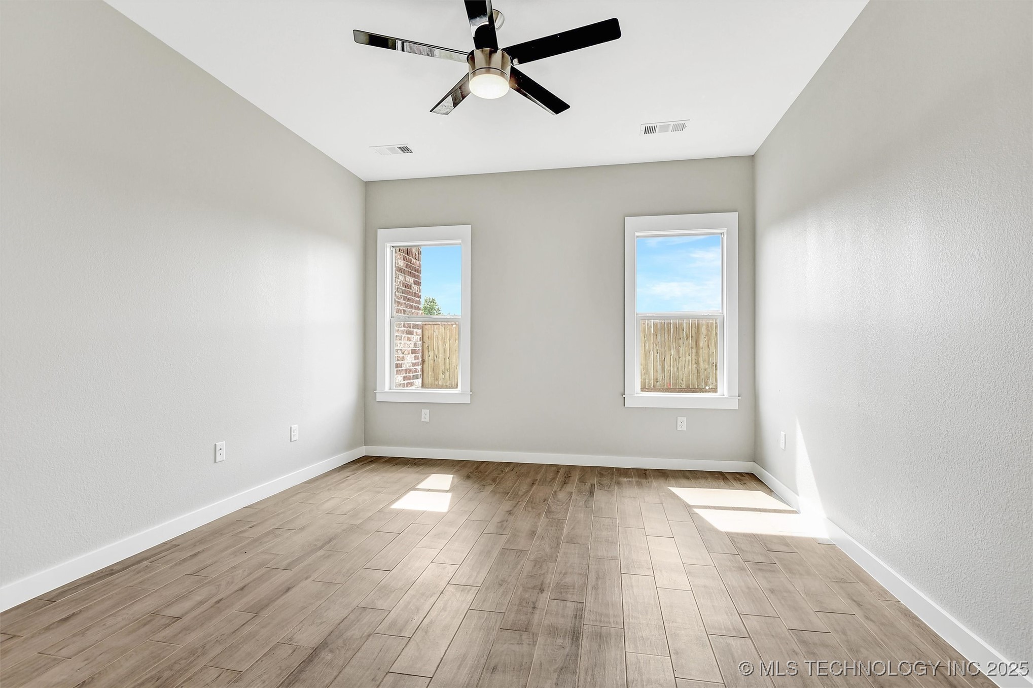 1181 Wild Indigo Circle Property Photo 26