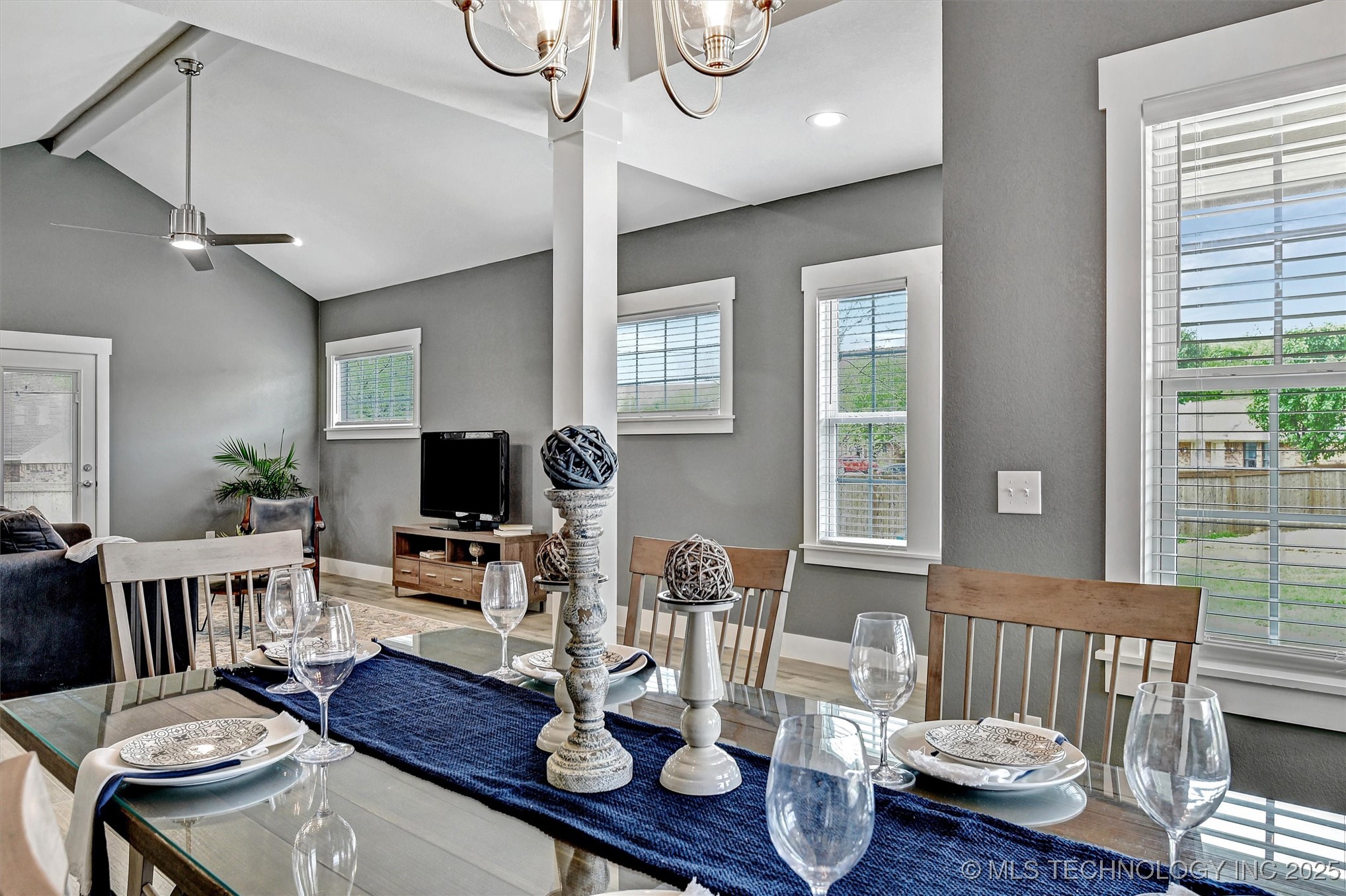 1178 Wild Indigo Circle Property Photo 5