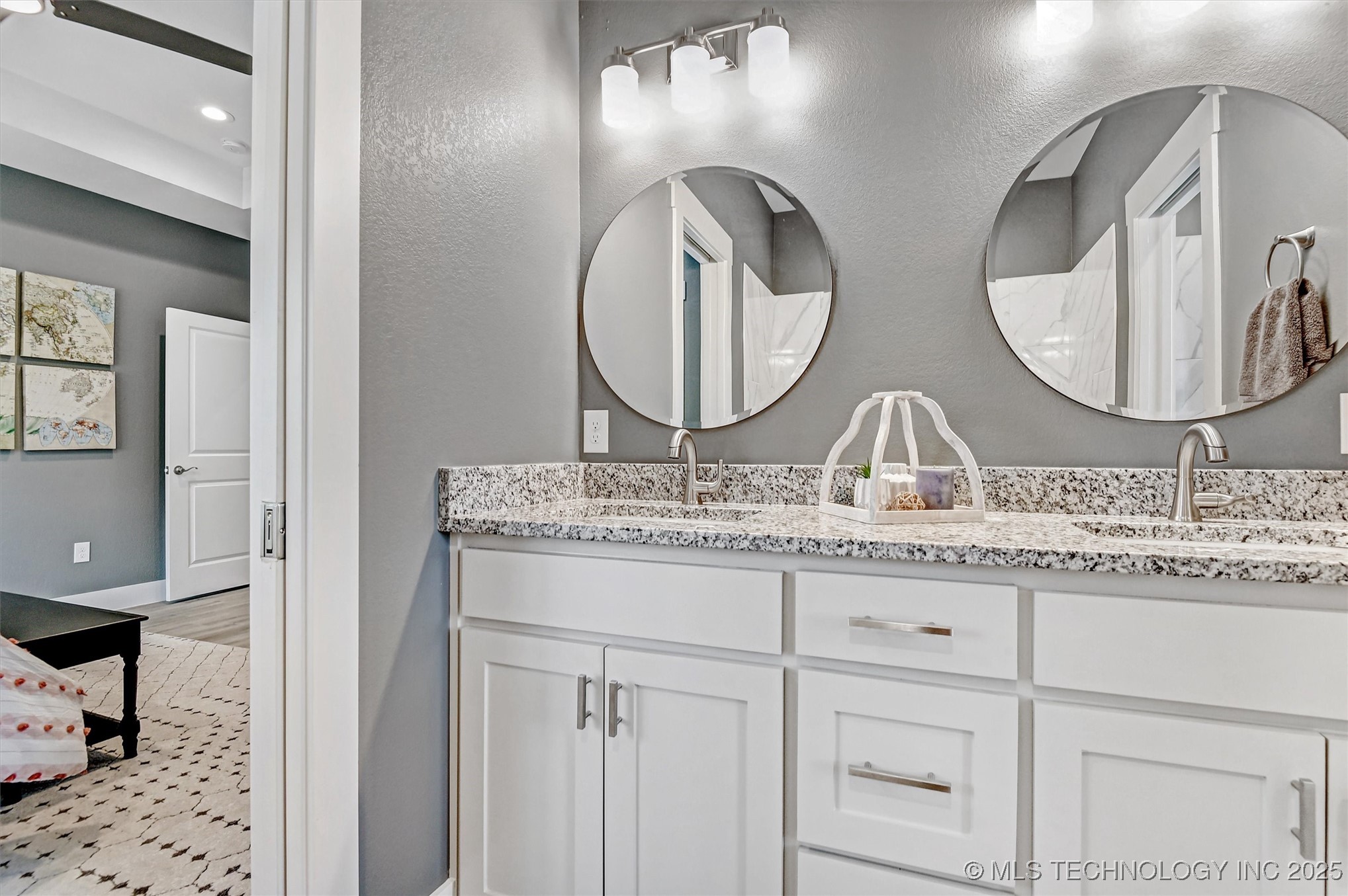 1178 Wild Indigo Circle Property Photo 25