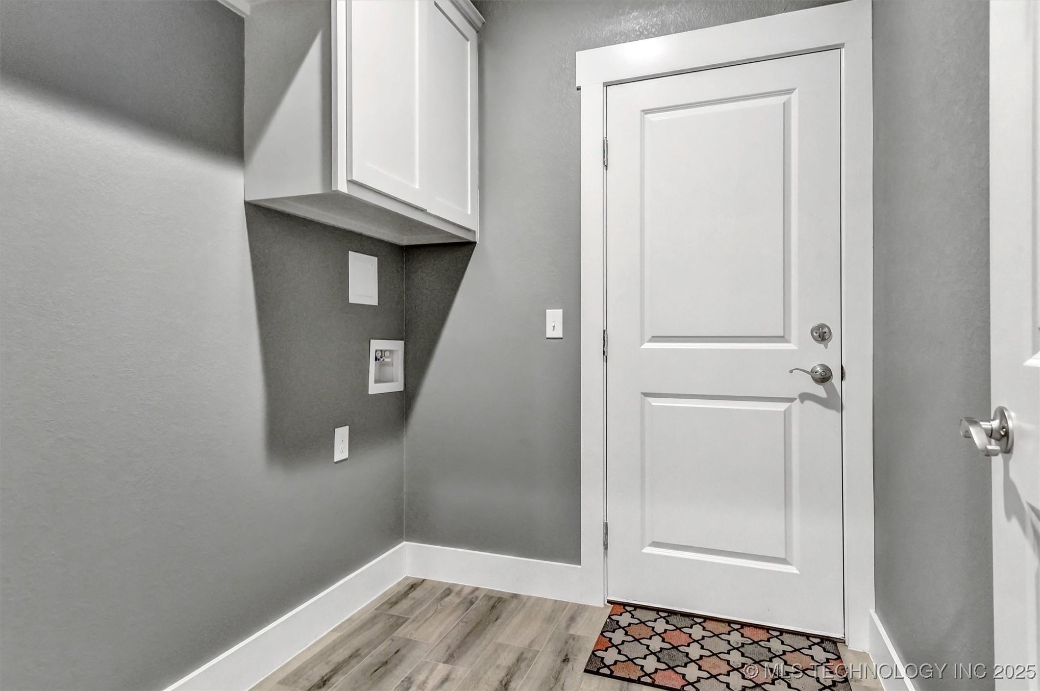 1178 Wild Indigo Circle Property Photo 30