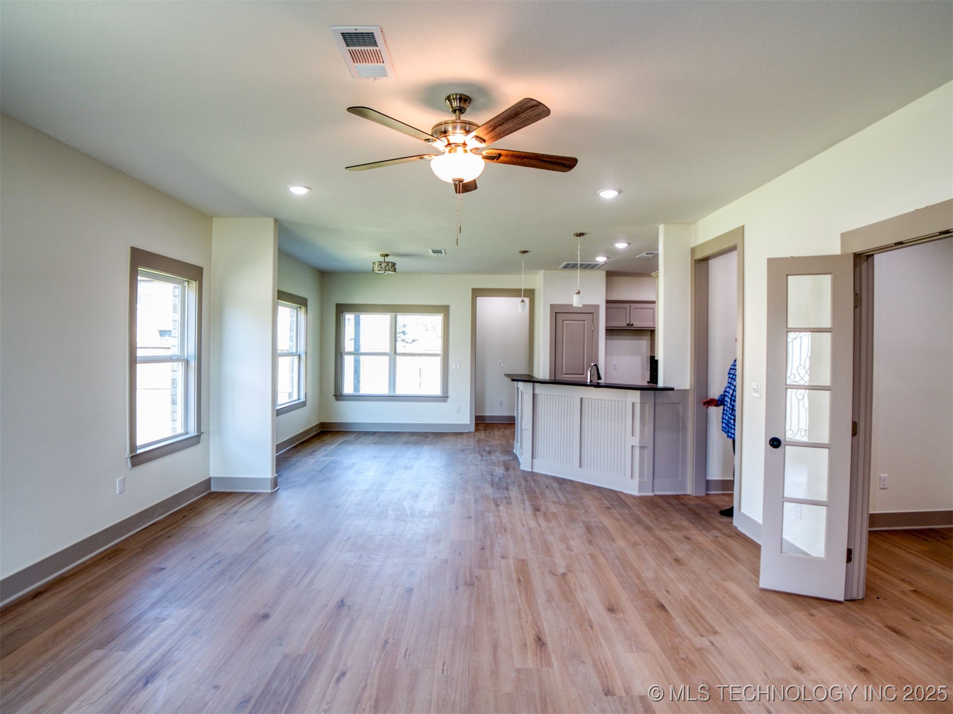 212 Cottonwood Street Property Photo 19