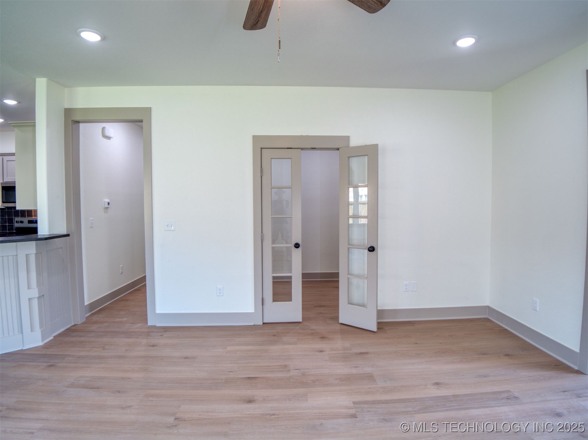 212 Cottonwood Street Property Photo 26