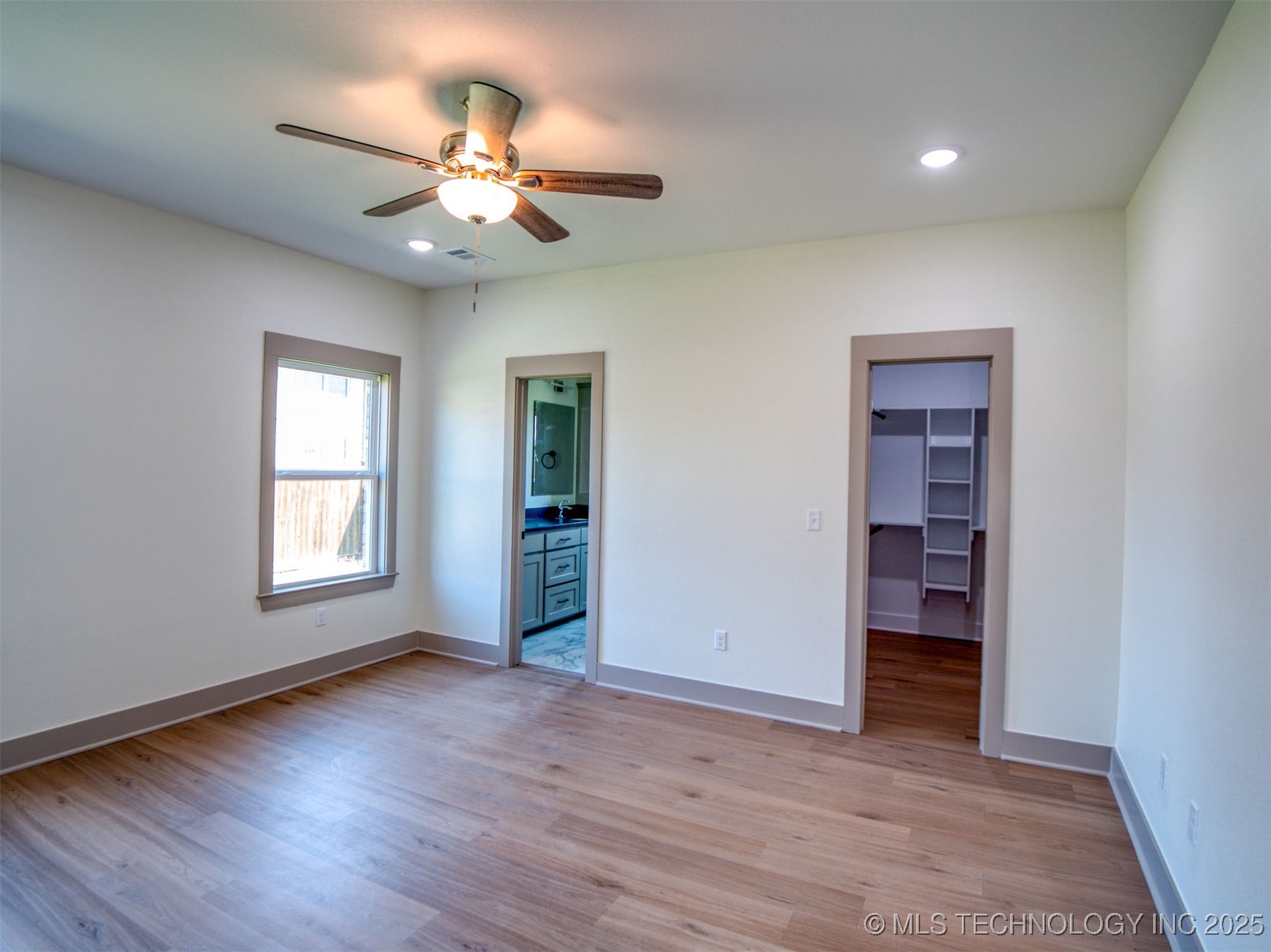 212 Cottonwood Street Property Photo 34