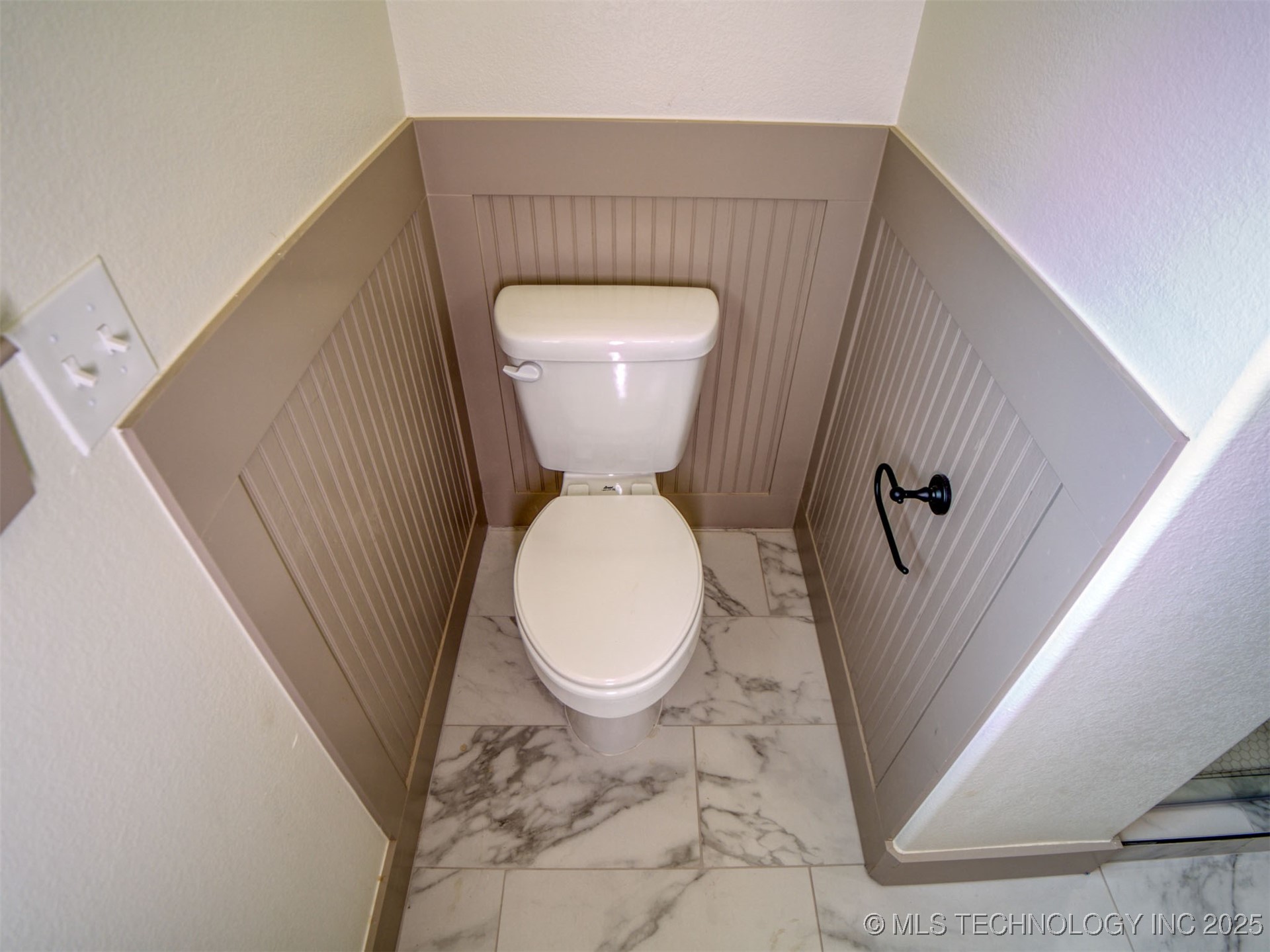 212 Cottonwood Street Property Photo 39