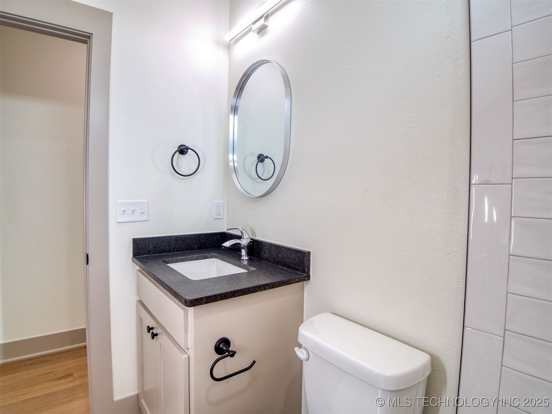 212 Cottonwood Street Property Photo 56