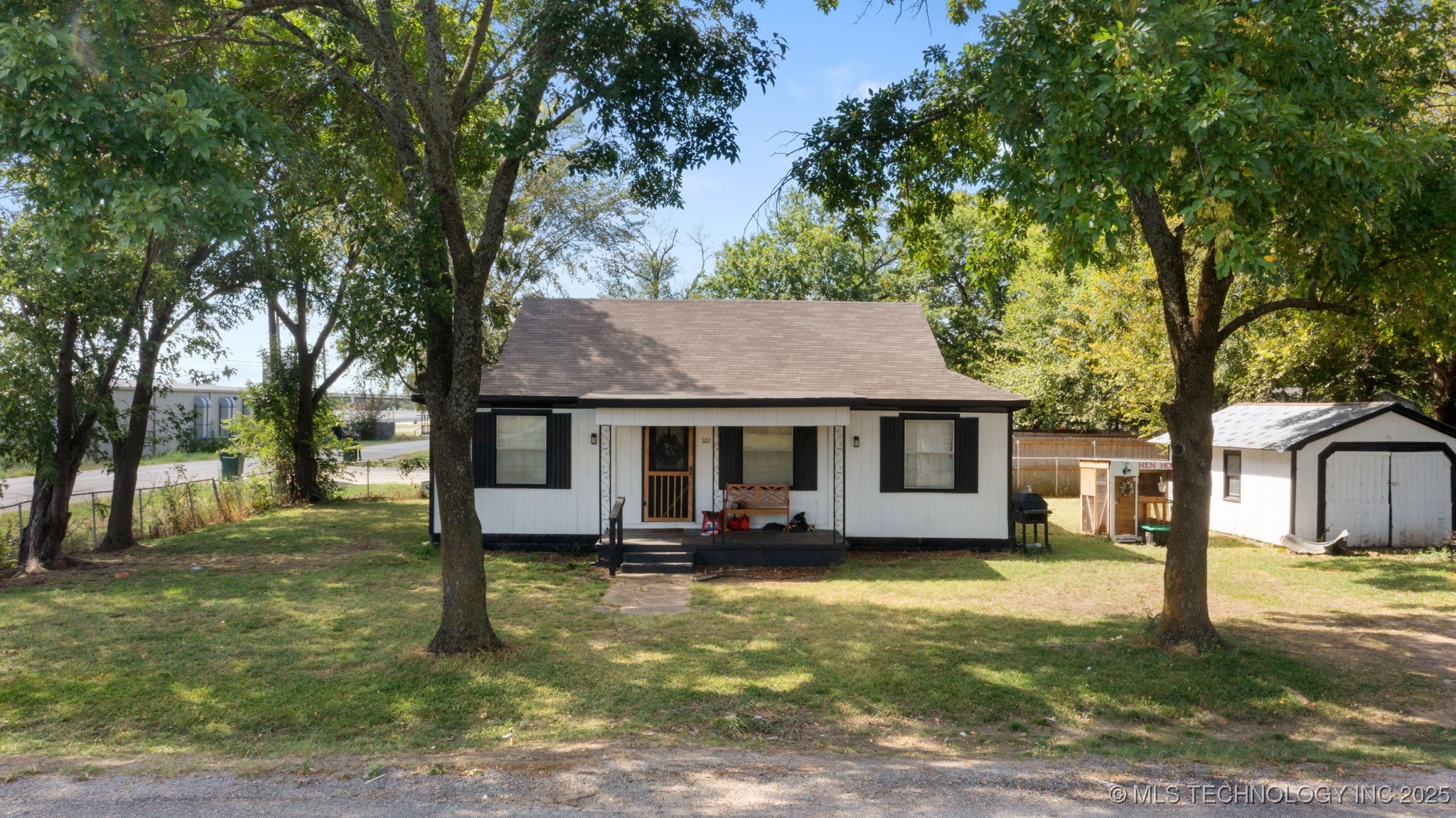 101 W Mckennon Road Property Photo 4