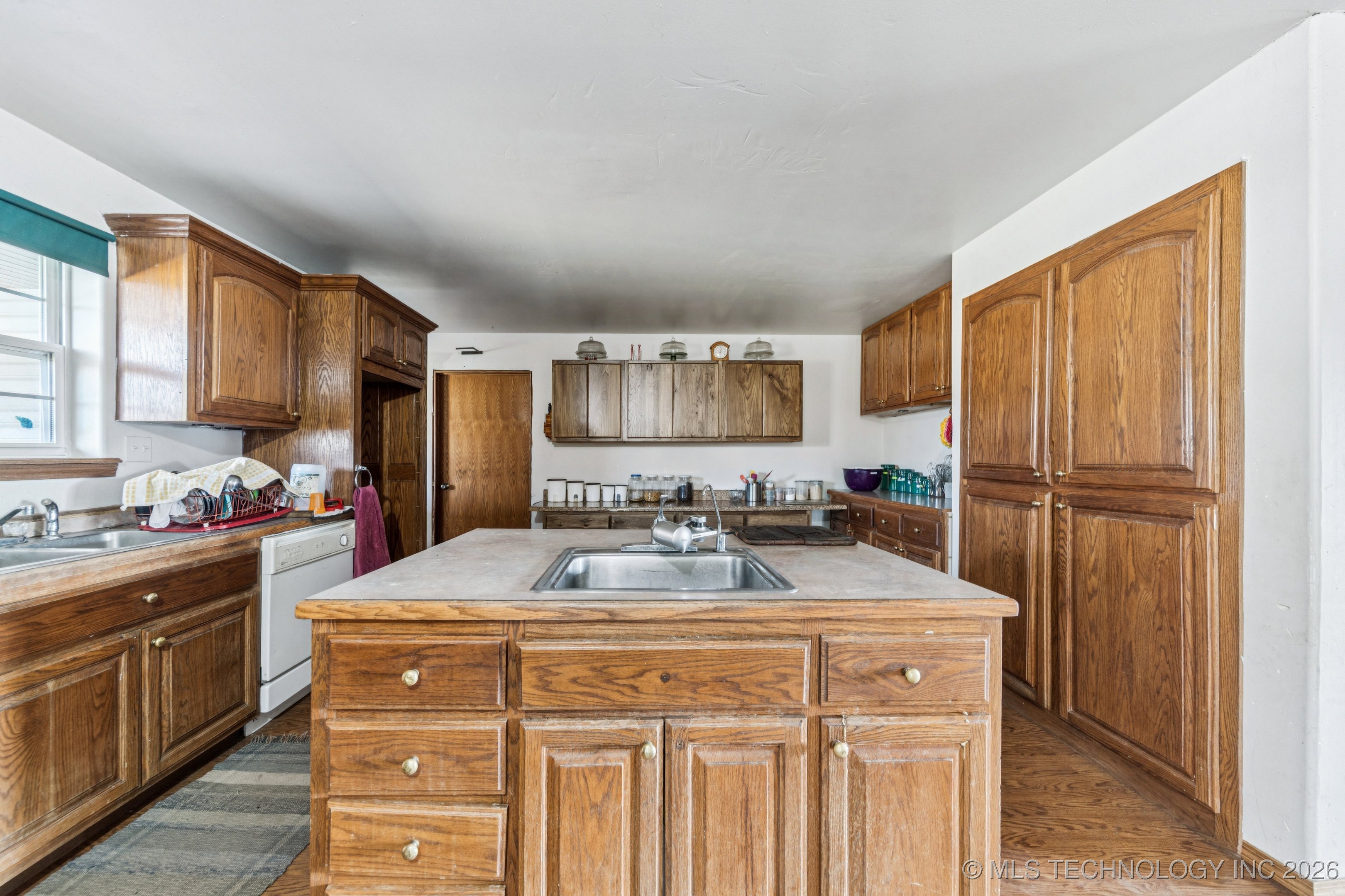 4514 S 4390 Road Property Photo 32