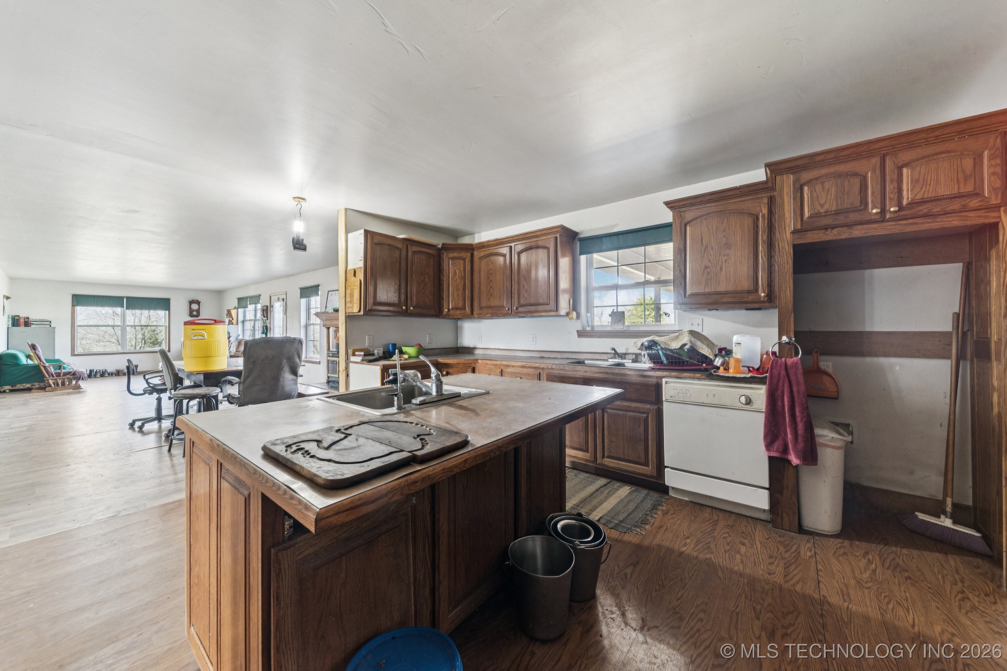 4514 S 4390 Road Property Photo 34