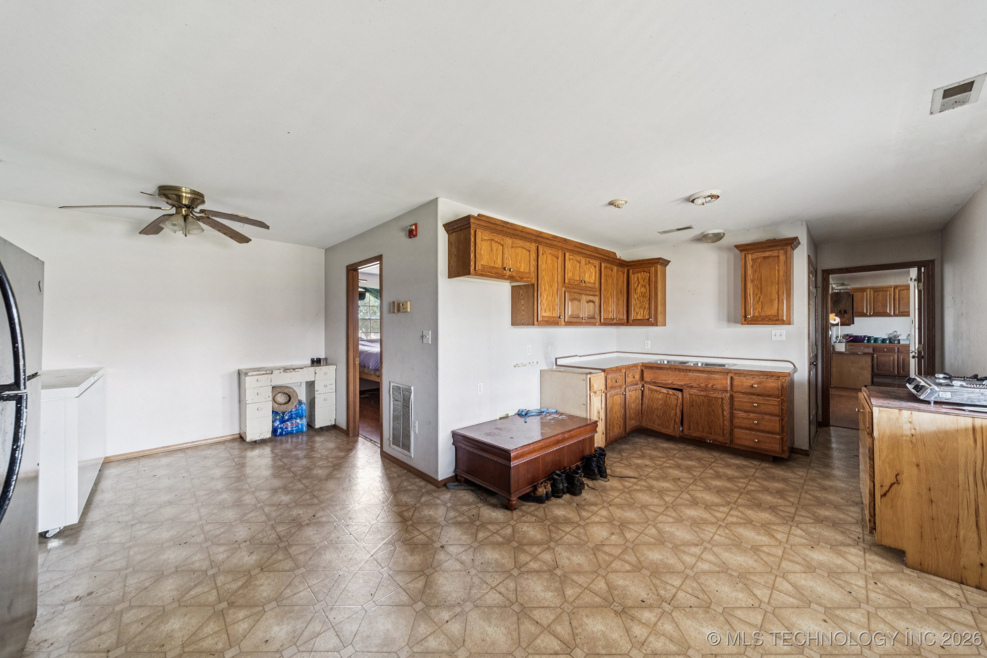 4514 S 4390 Road Property Photo 44