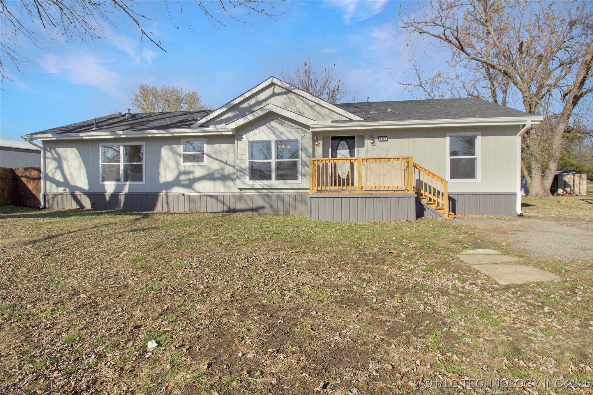 407 E Sheldon Avenue Property Photo 1