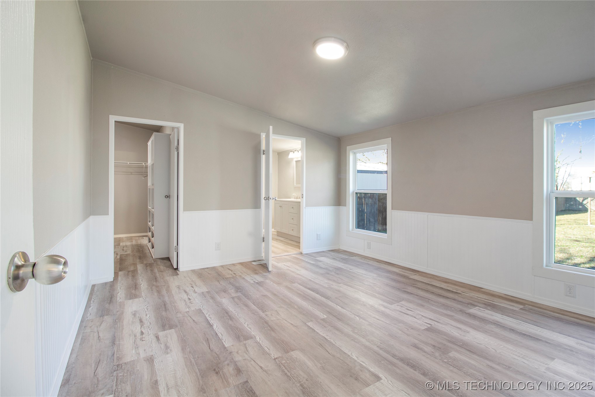 407 E Sheldon Avenue Property Photo 10