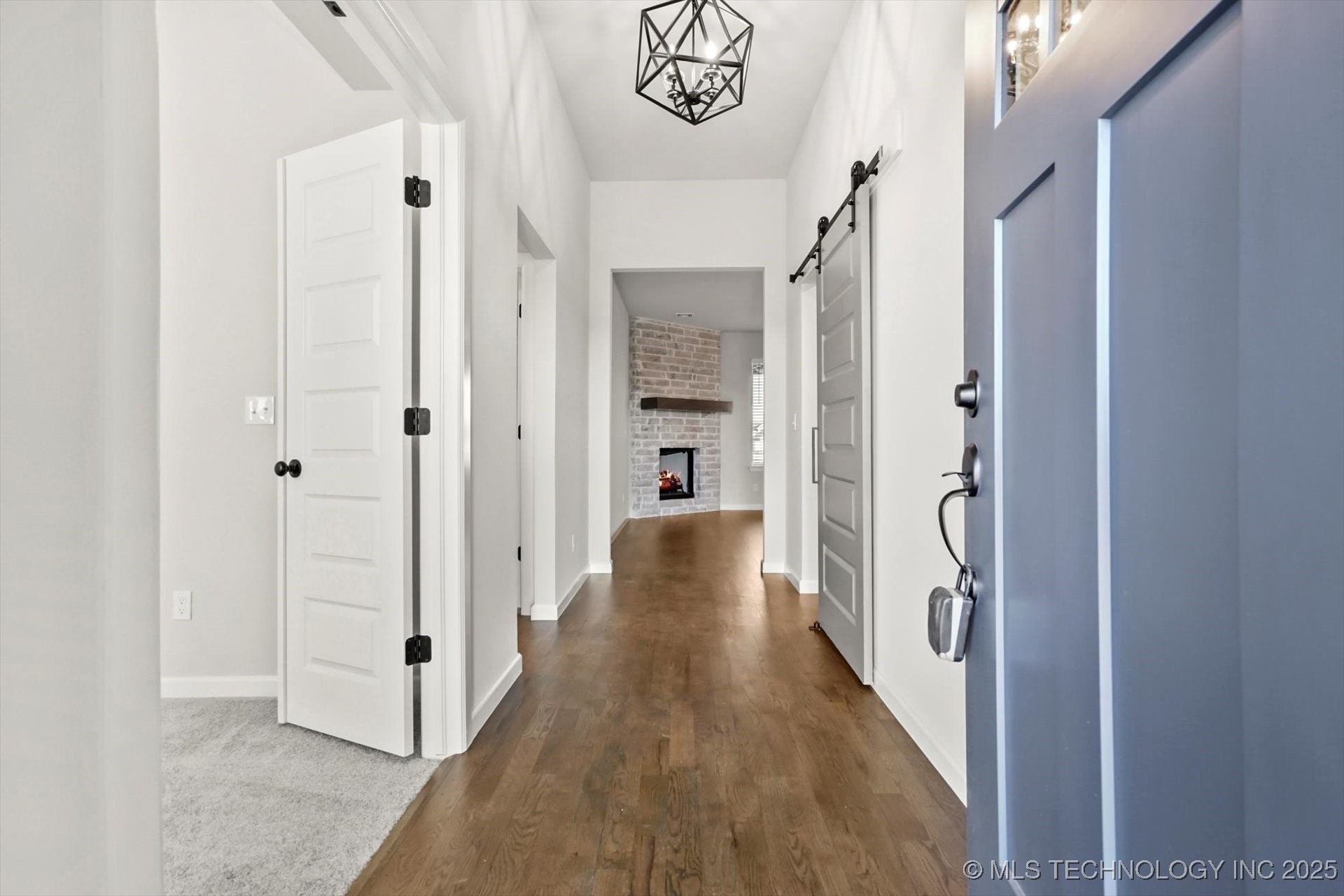 23091 E 107th Street S Property Photo 2