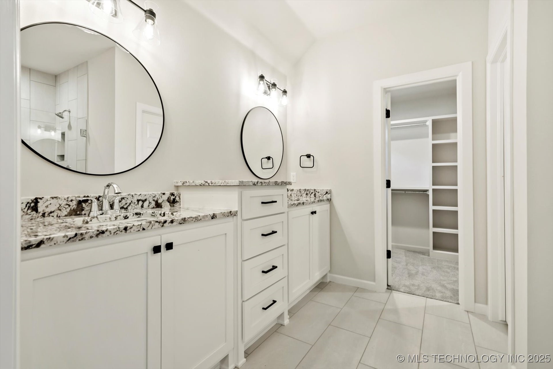 23091 E 107th Street S Property Photo 18