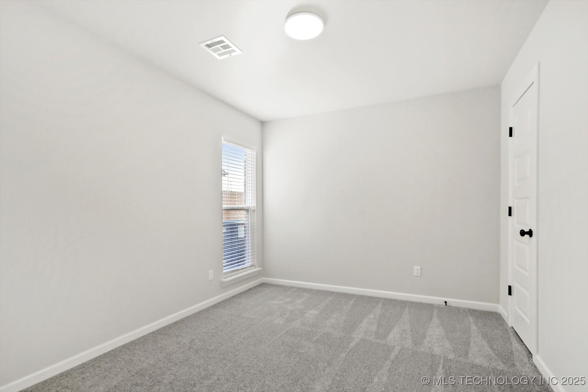 23091 E 107th Street S Property Photo 24