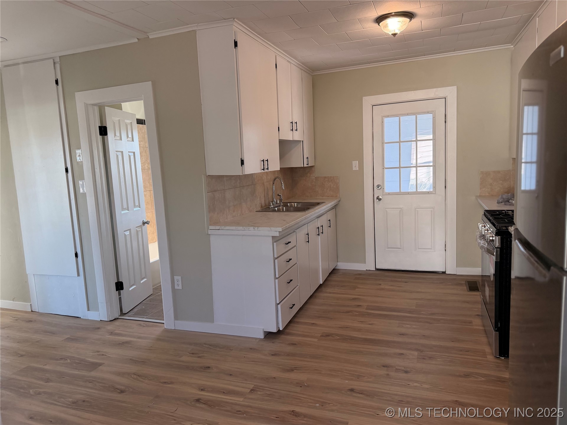 120 S 38th Street Property Photo 12