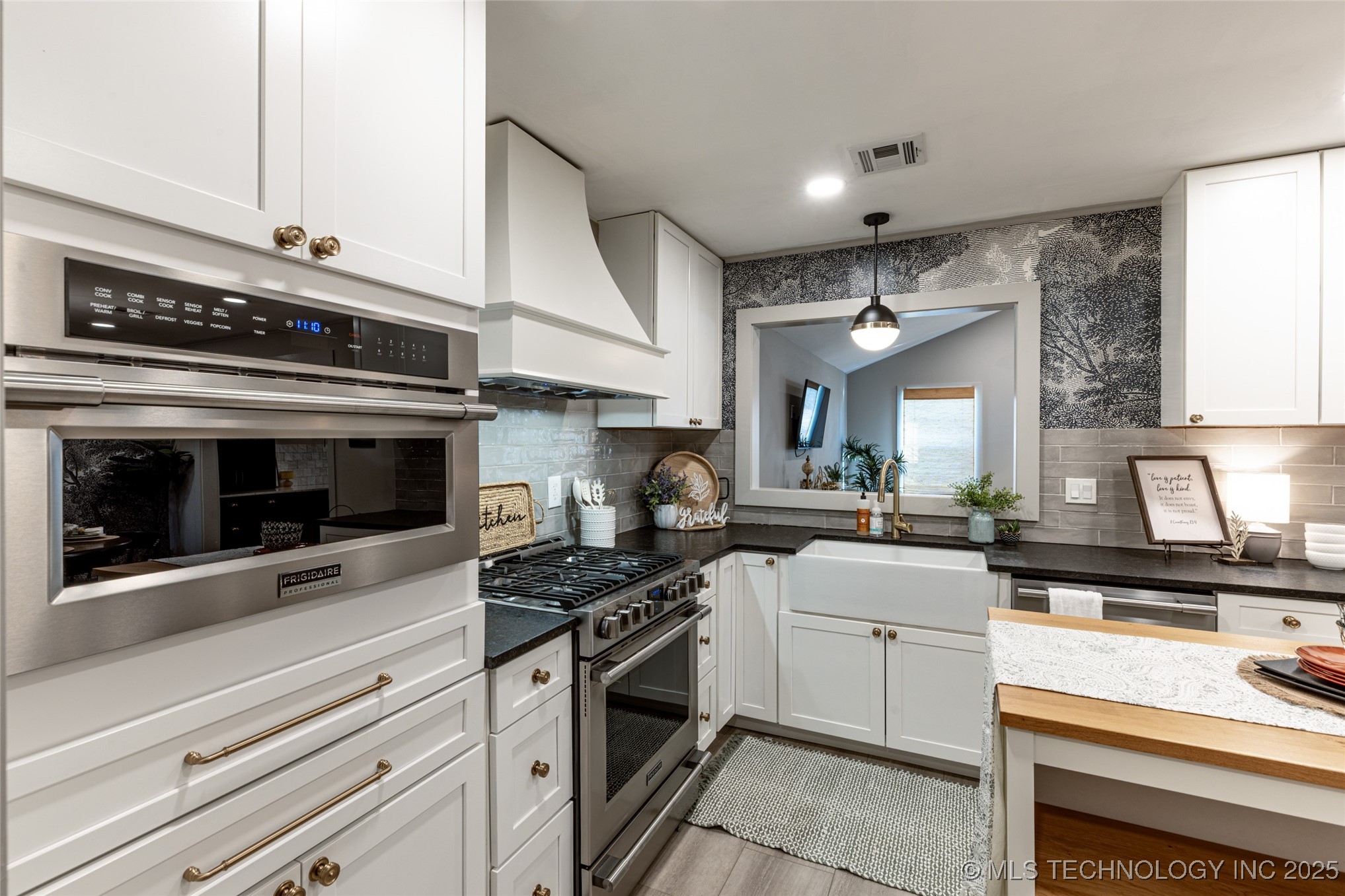 1402 N Dorothy Avenue Property Photo 11