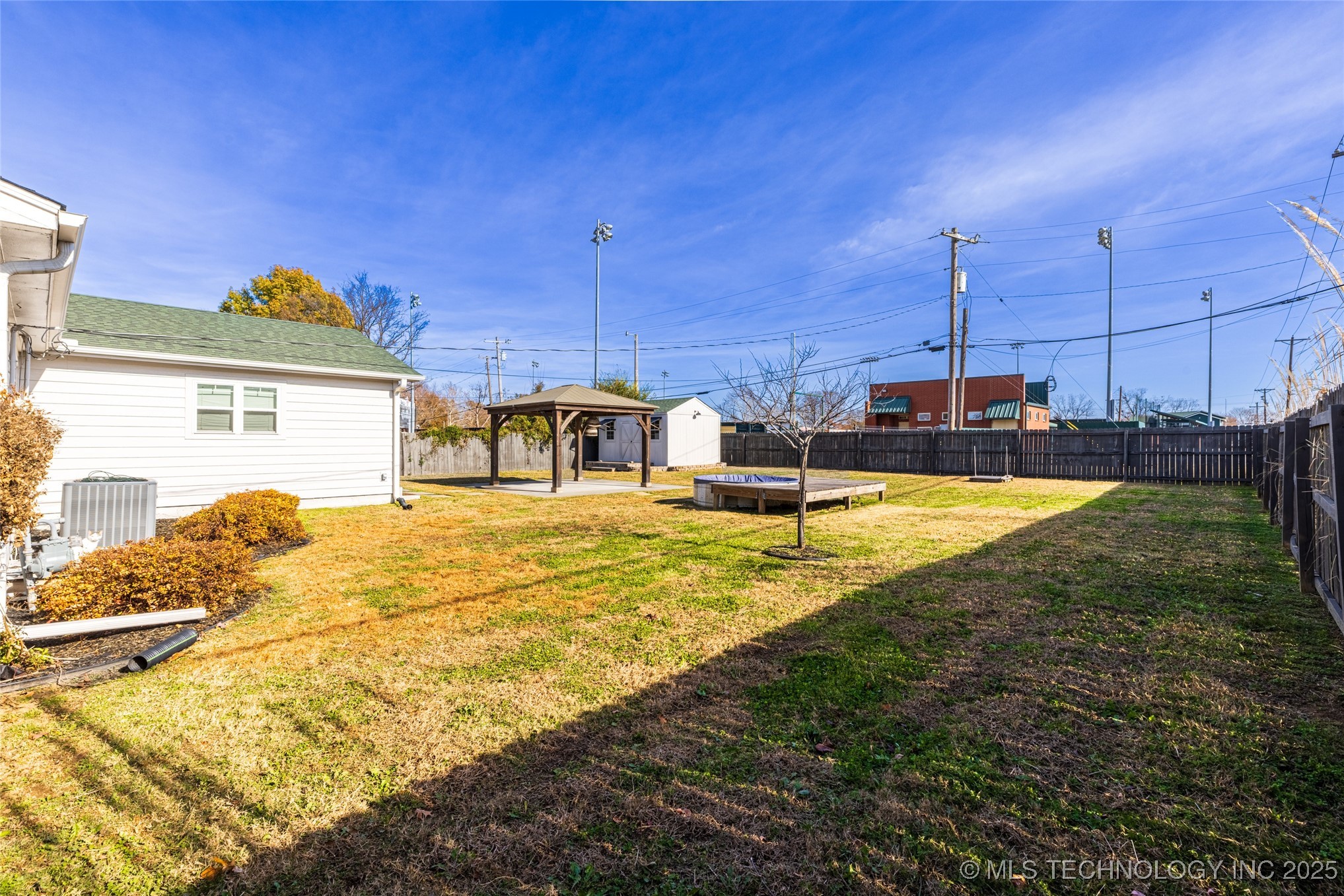 1402 N Dorothy Avenue Property Photo 31