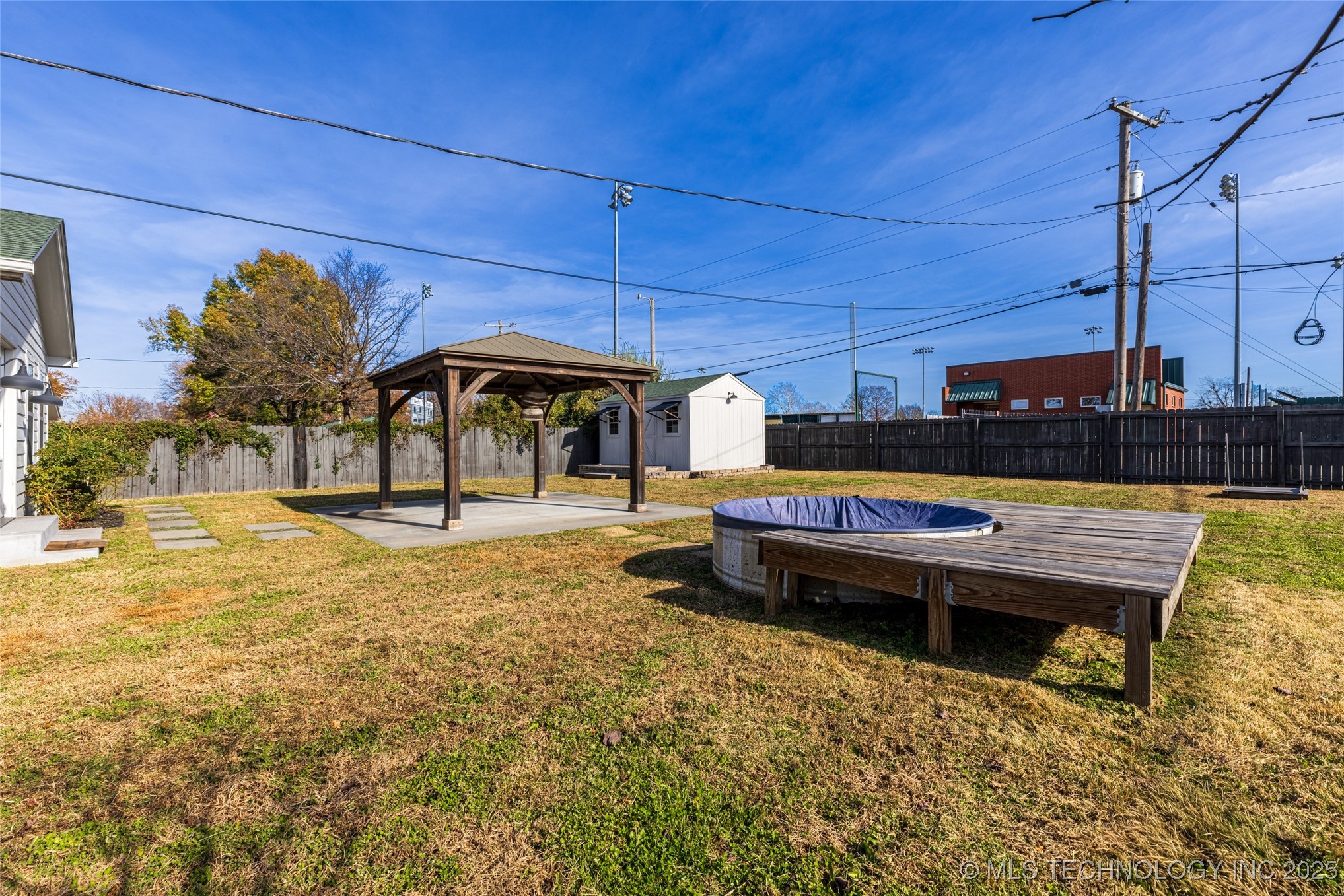 1402 N Dorothy Avenue Property Photo 40