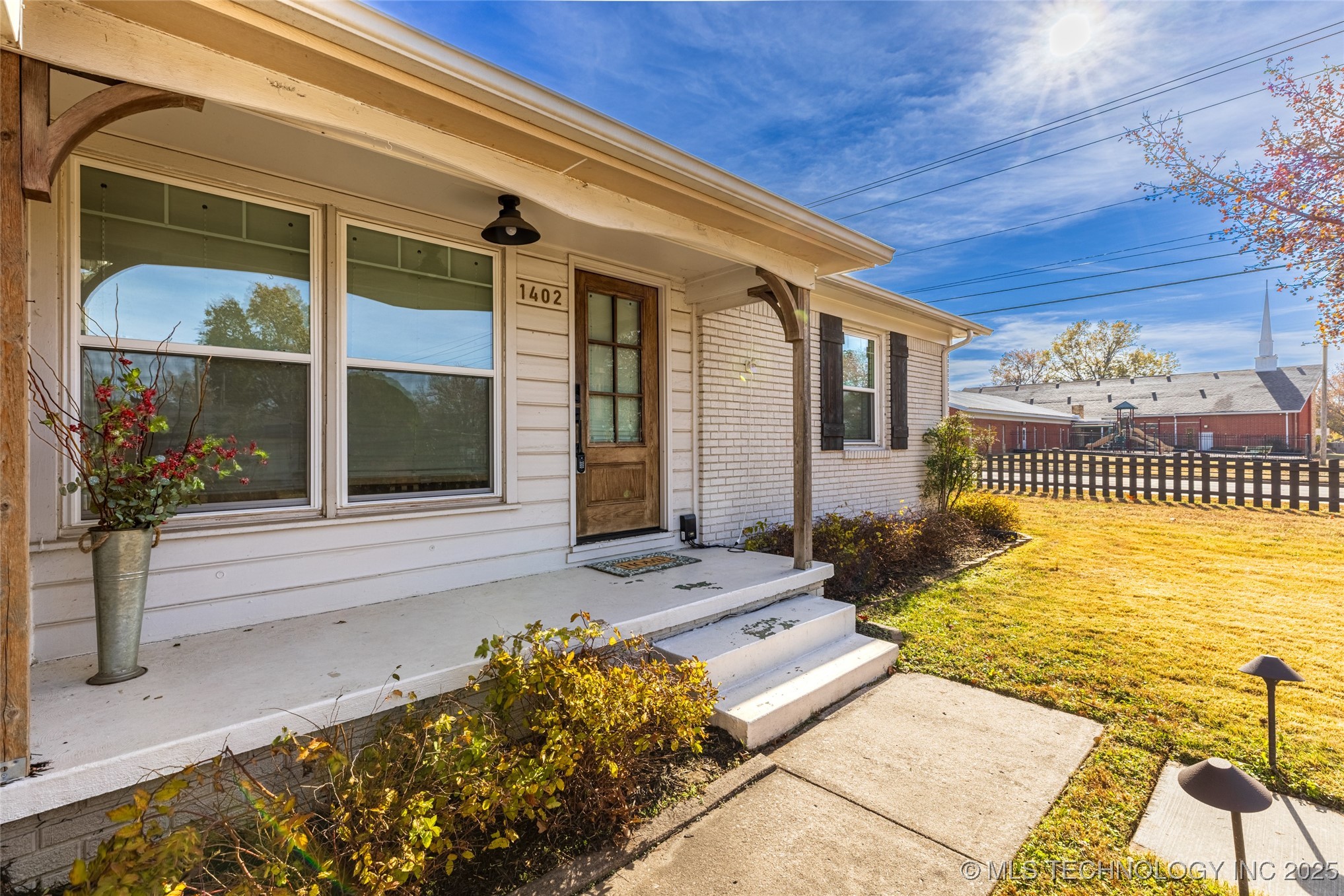 1402 N Dorothy Avenue Property Photo 45