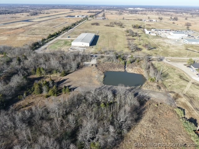 New Airport Road Property Photo 1