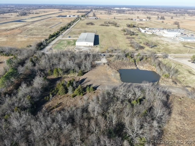New Airport Road Property Photo 2