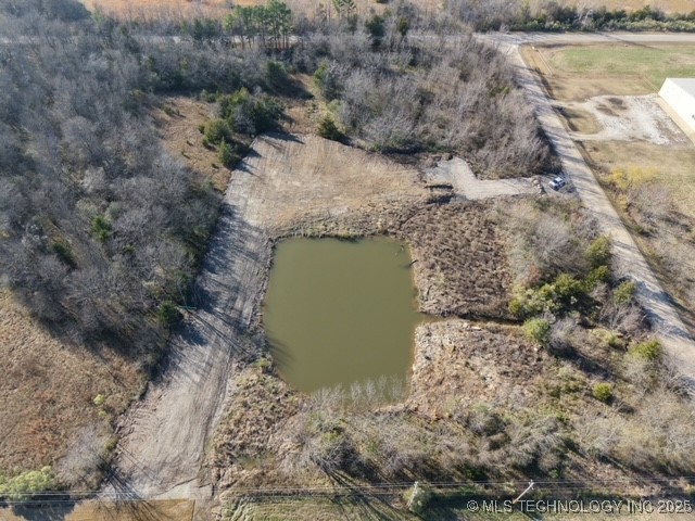 New Airport Road Property Photo 4