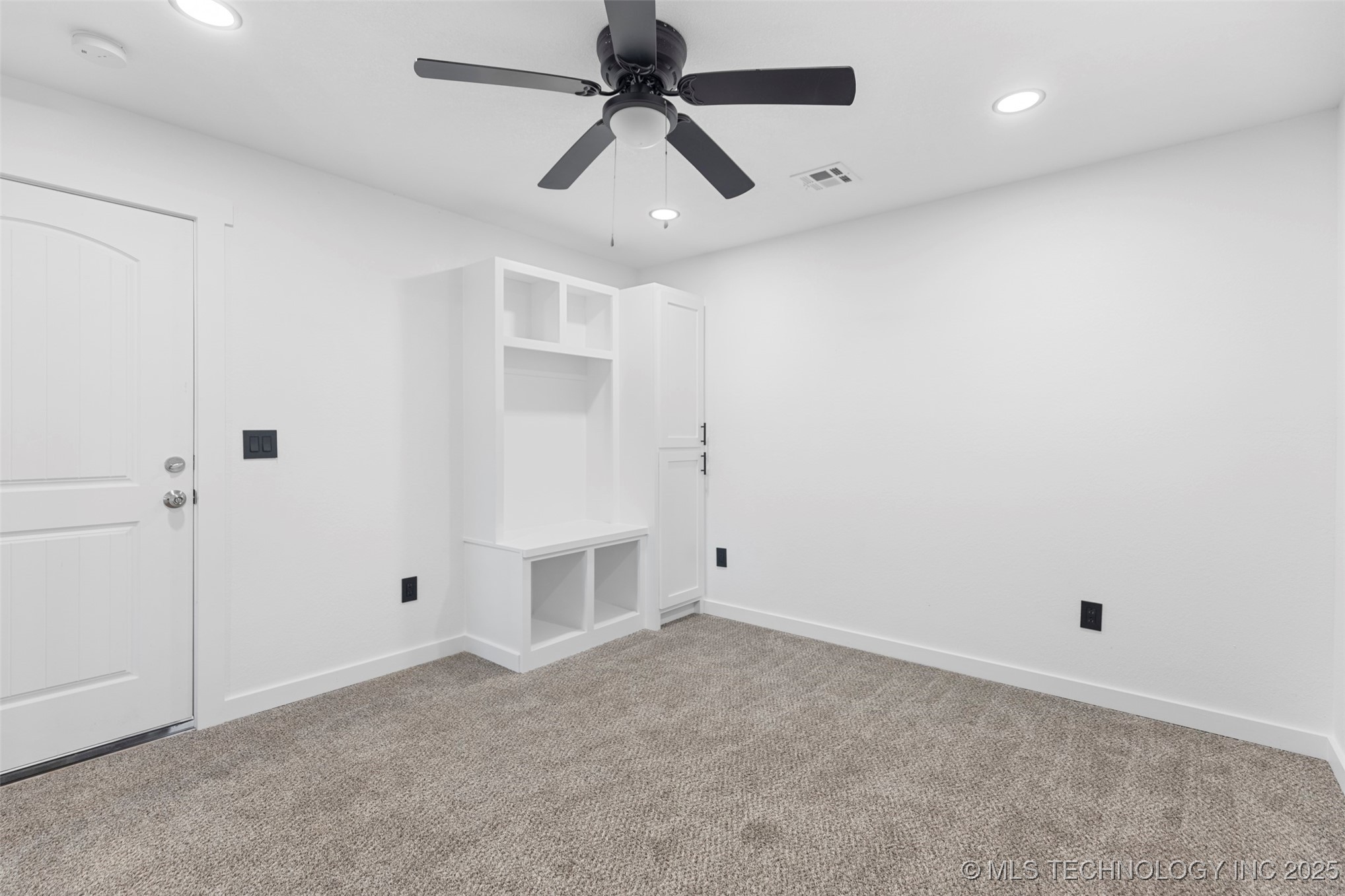 422 S 49th West Avenue Property Photo 12