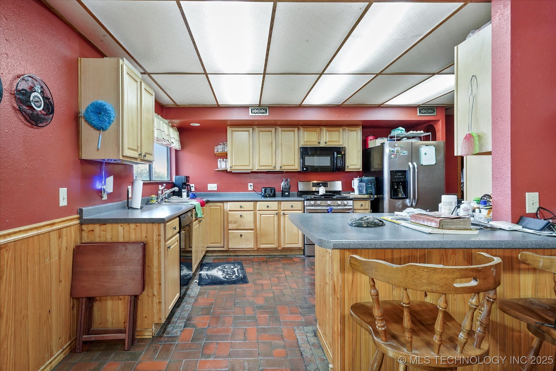 20220 E 700 Road Property Photo 7