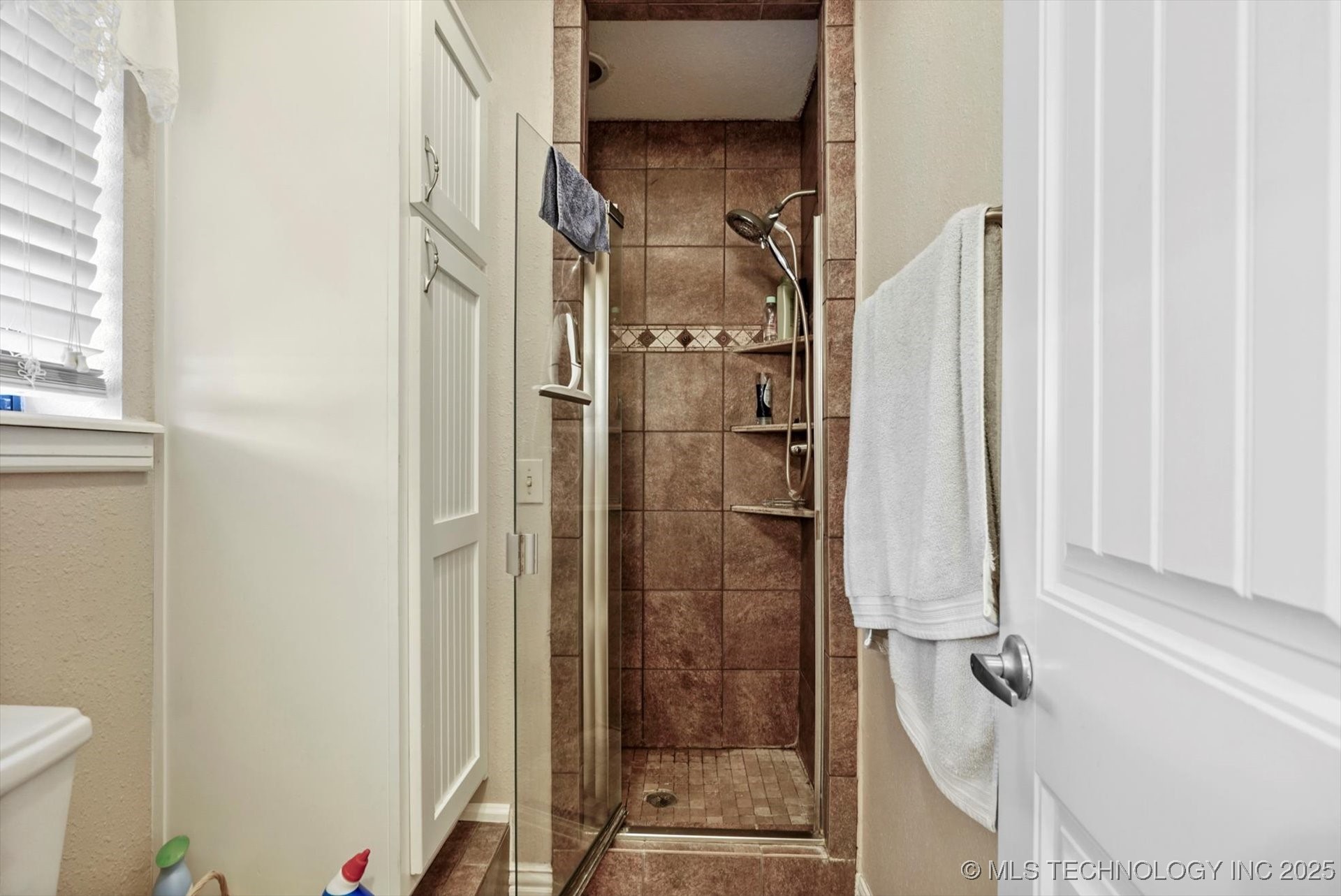 20220 E 700 Road Property Photo 16