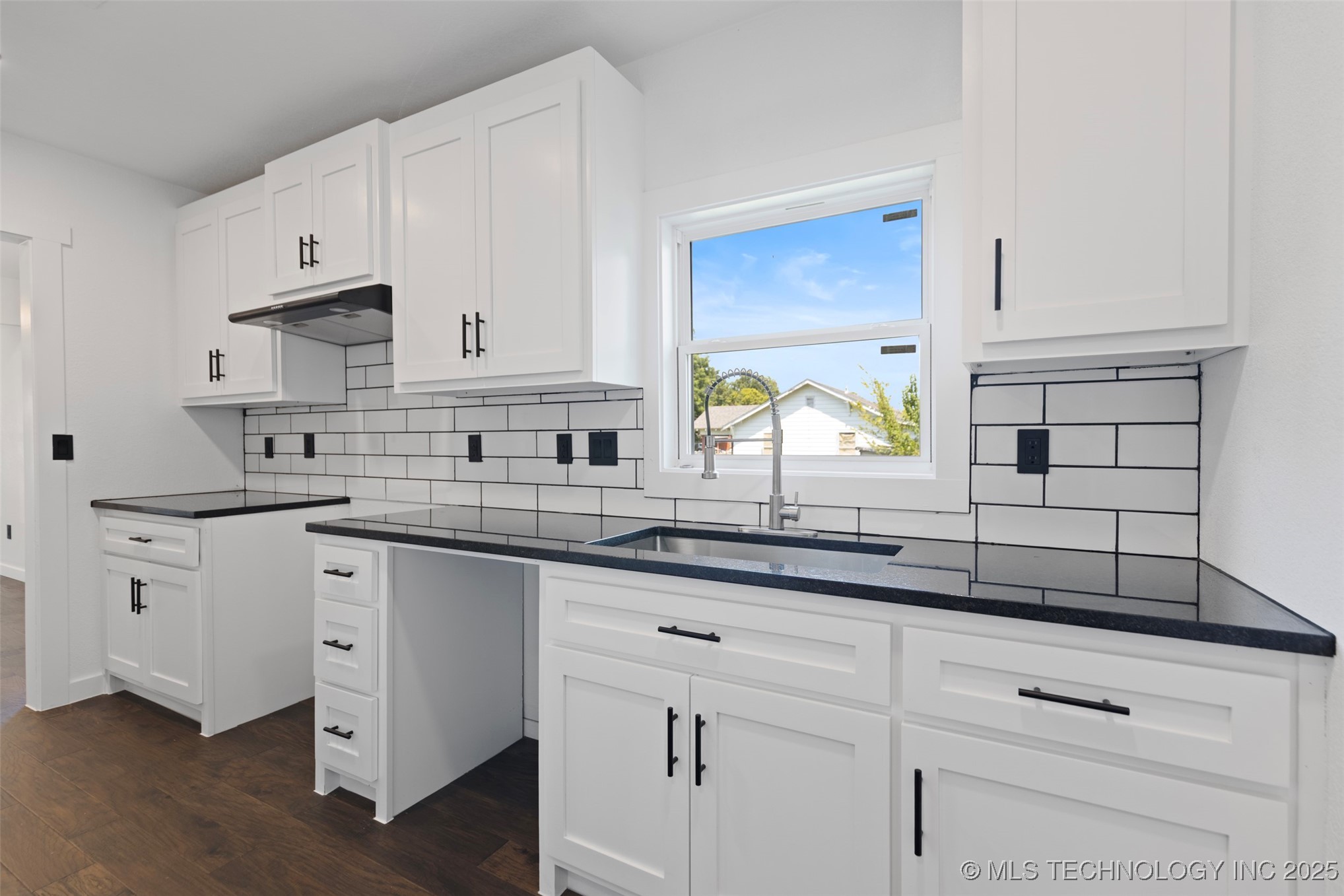 429 S 49th West Avenue Property Photo 5