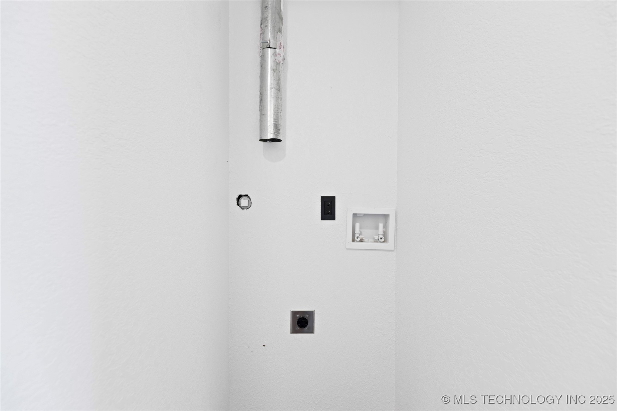 429 S 49th West Avenue Property Photo 14