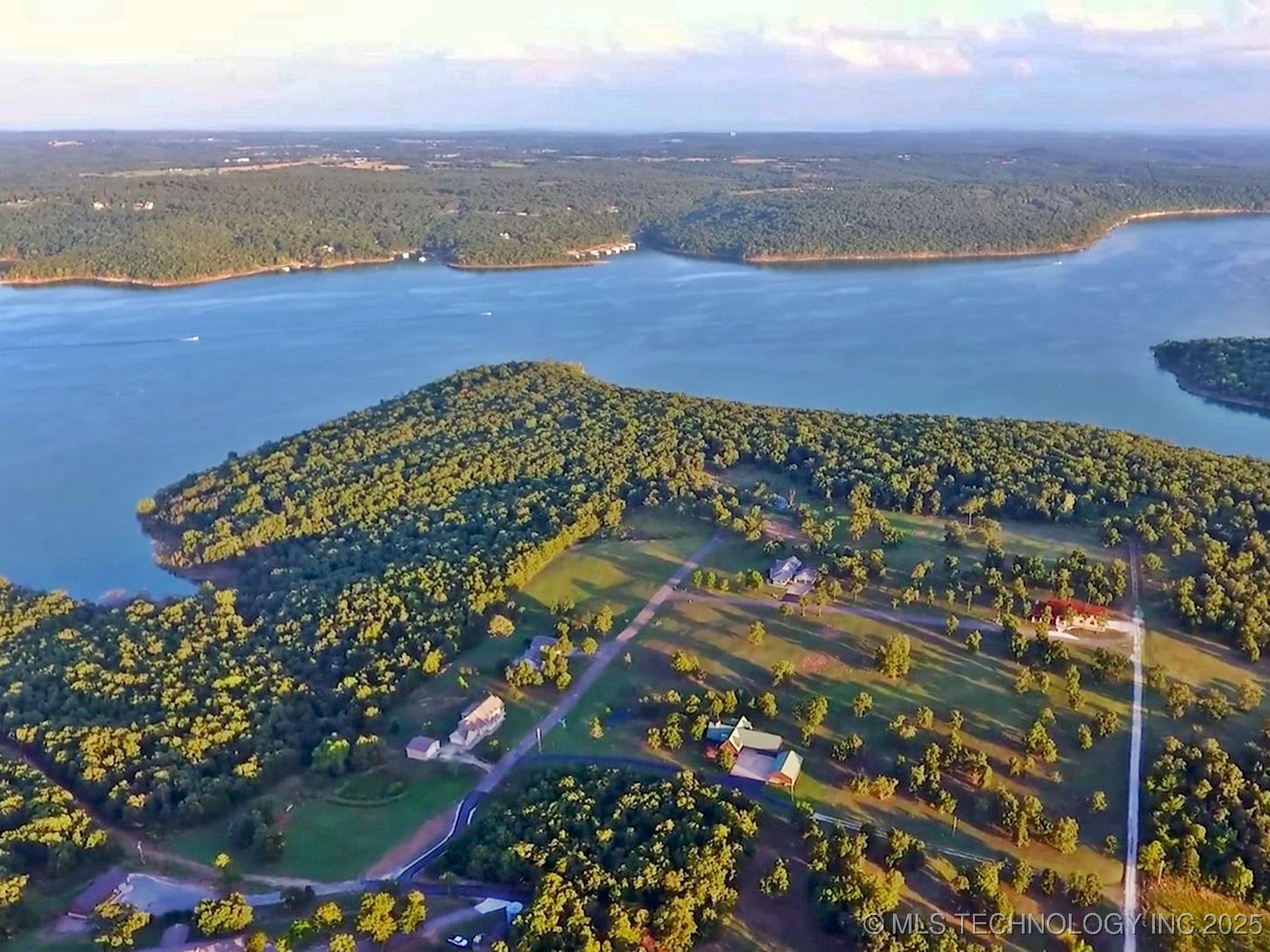 15739 W Forest Road Property Photo 9