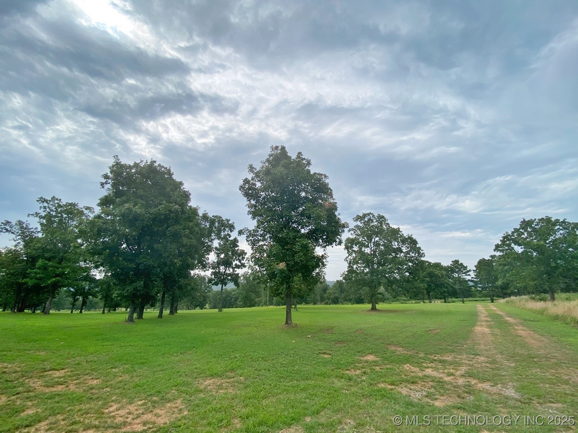 15739 W Forest Road Property Photo 33