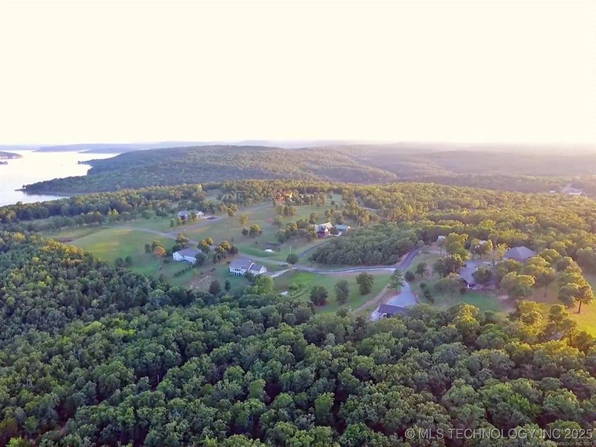 36471 S Cedar Road Property Photo 5