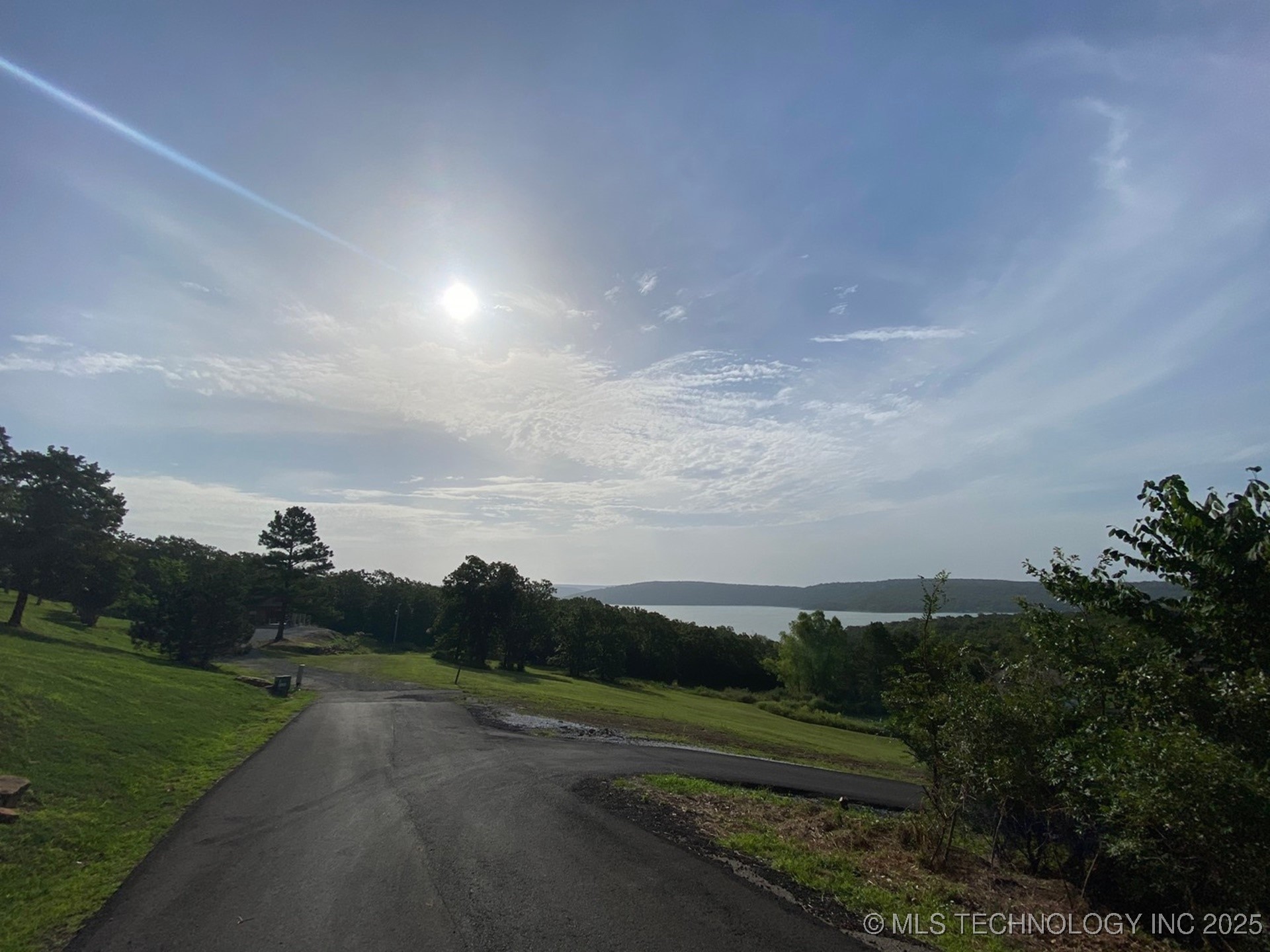 15831 W Dogwood Road Property Photo 19