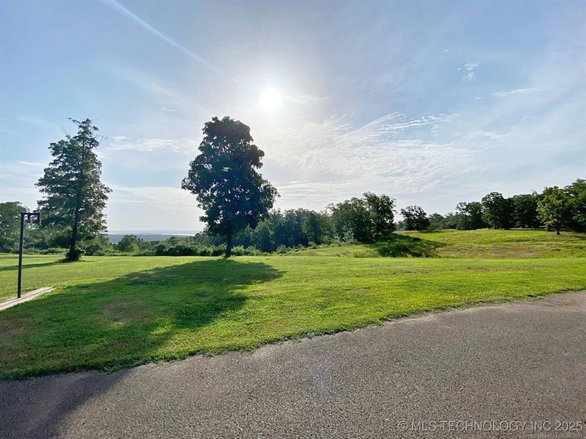 15894 W Hickory Road Property Photo 18