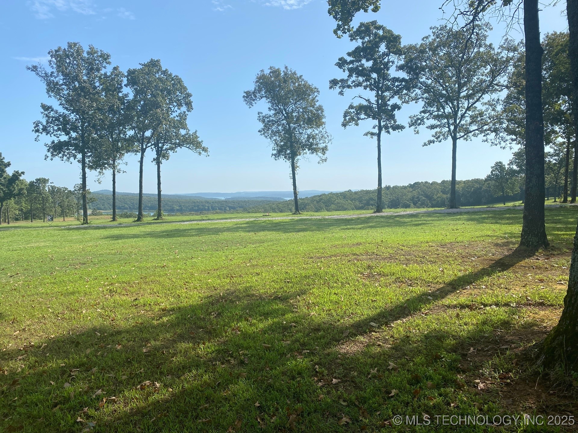 15818 W Forest Road Property Photo 2