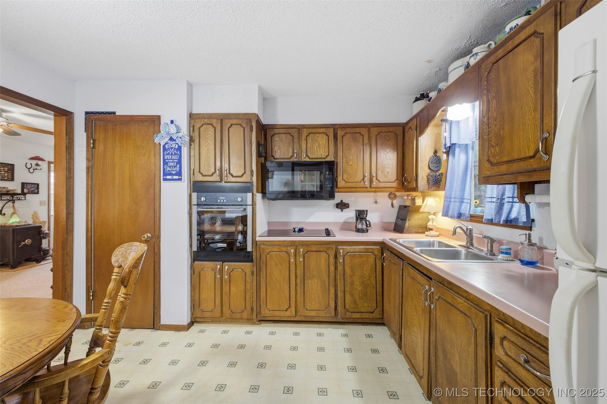 9699 County Road 3570 Property Photo 19