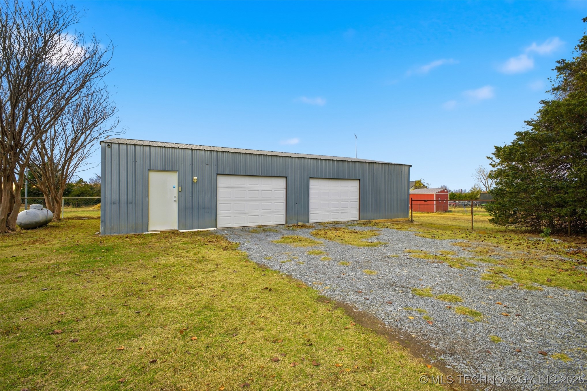9699 County Road 3570 Property Photo 25