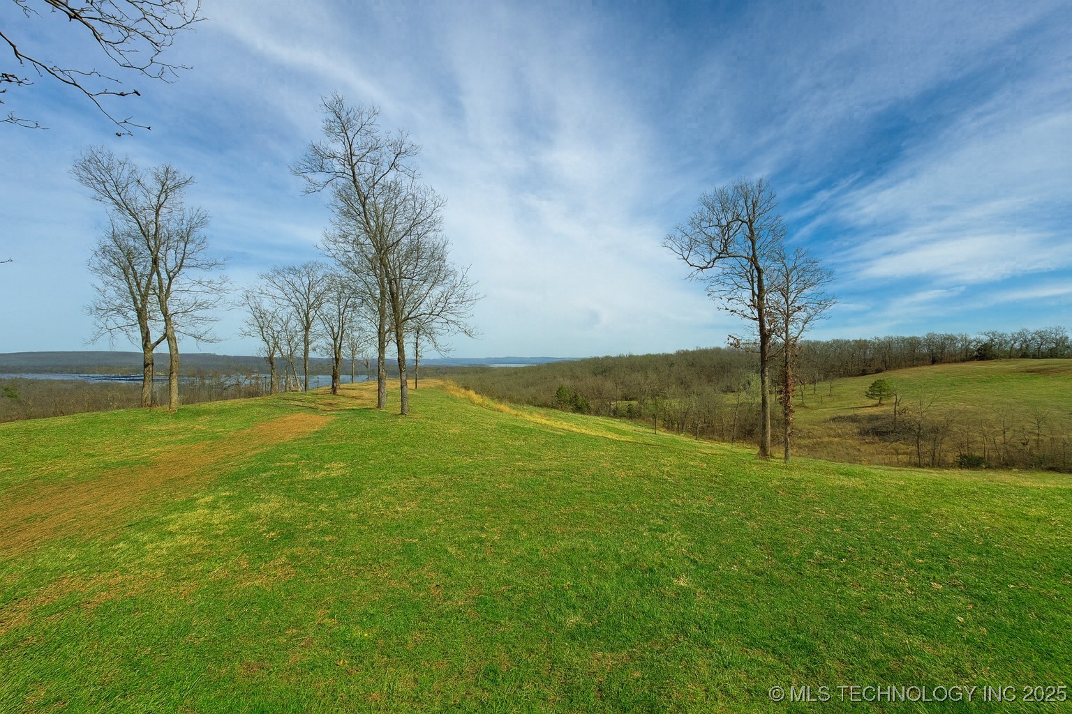 36140 S Magnolia Lane Property Photo 2