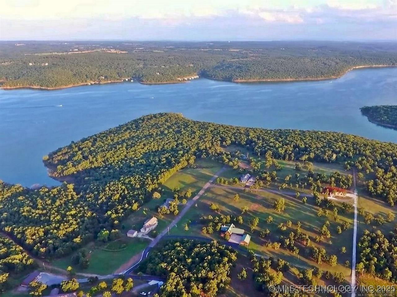 36140 S Magnolia Lane Property Photo 16