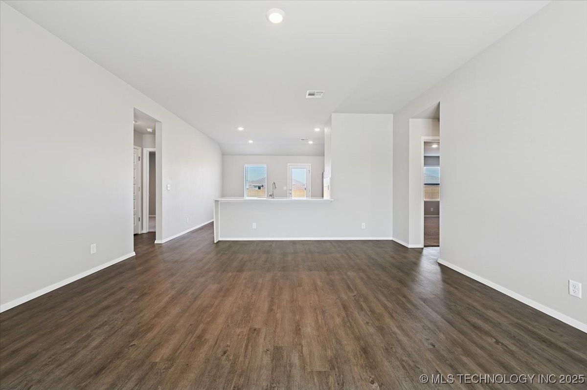 8419 E 162nd Place S Property Photo 8