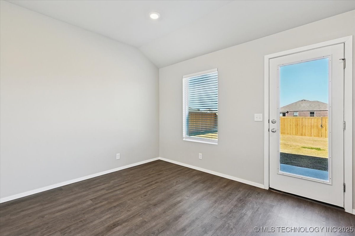 8419 E 162nd Place S Property Photo 17